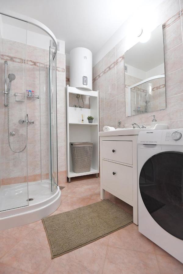 Apartma Ton, Old Town *